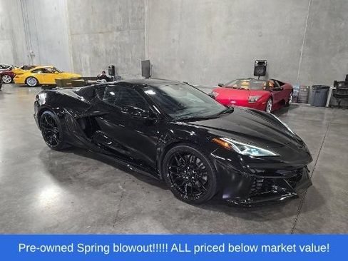 Used 2025 Chevrolet Corvette Z06 w/ Battery Protection Package RWD image 3
