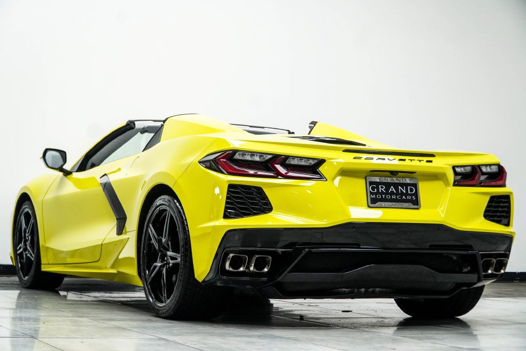 Used 2024 Chevrolet Corvette Stingray Premium Conv w/ 3LT RWD image 16