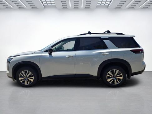 New 2026 Nissan Pathfinder SL AWD/4WD image 7
