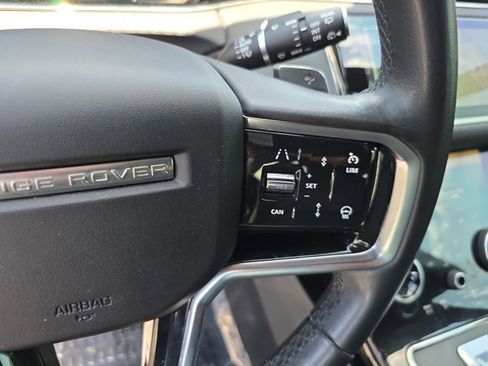 Used 2023 Land Rover Range Rover Evoque R-Dynamic S AWD/4WD image 19