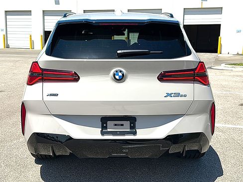 New 2026 BMW X3 xDrive30i w/ Premium Package AWD/4WD image 7