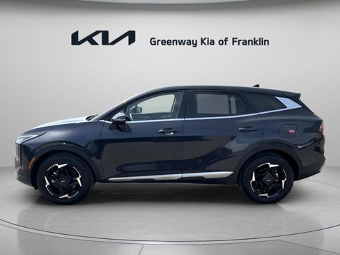 New 2026 Kia Sportage EX FWD image 4
