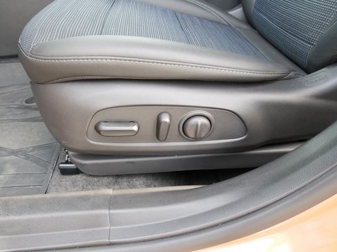 Used 2024 Buick Envista Preferred w/ Convenience I Package image 17