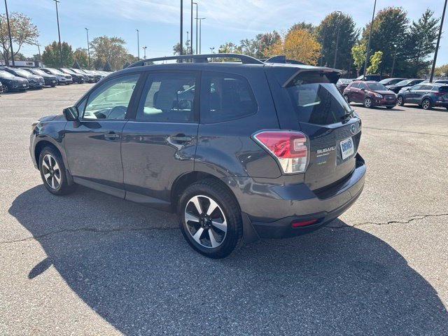 Used 2017 Subaru Forester 2.5i Premium w/ All-Weather Package AWD/4WD image 3