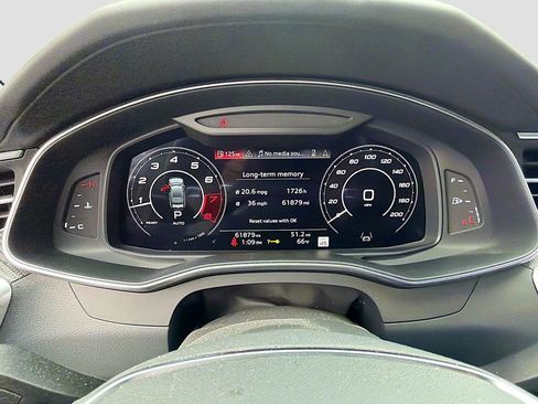 Used 2022 Audi RS 7 Sportback image 38