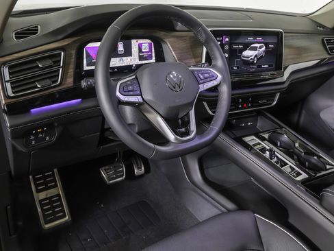 New 2026 Volkswagen Atlas SEL Premium R-Line AWD/4WD image 3