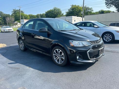 Used 2019 Chevrolet Sonic LT w/ RS Package FWD image 3