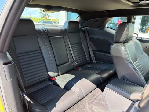 Used 2010 Dodge Challenger R/T RWD image 24