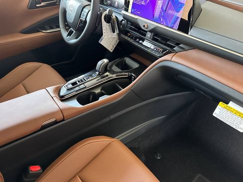 New 2026 Toyota Crown Signia AWD/4WD image 17