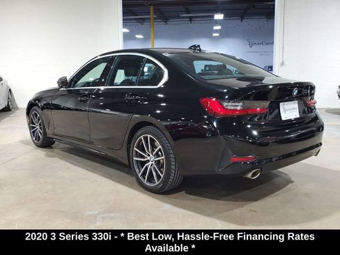 Used 2020 BMW 330i Sedan w/ Convenience Package RWD image 11