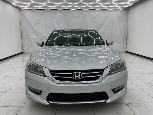 Used 2015 Honda Accord Sport image 5