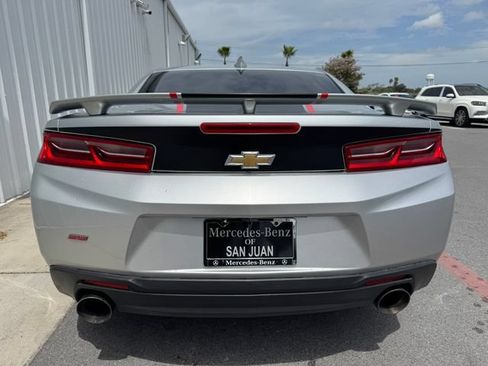 Used 2017 Chevrolet Camaro SS RWD image 12