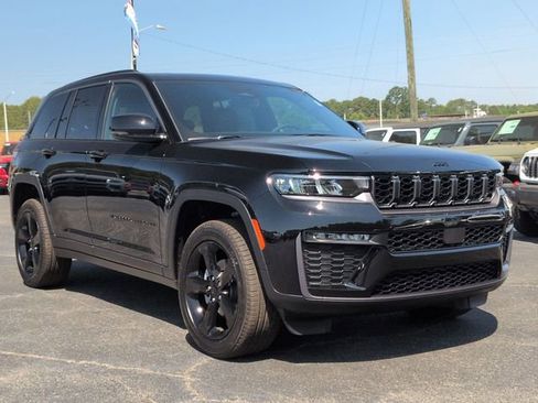New 2026 Jeep Grand Cherokee Limited AWD/4WD image 2