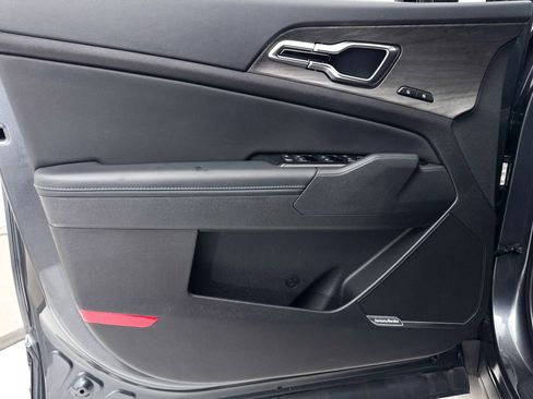 Used 2024 Kia Sportage X-Line Prestige image 32