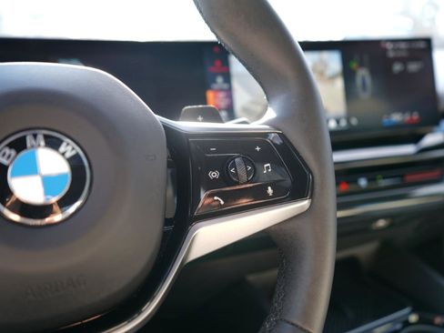 Used 2024 BMW 530i xDrive w/ Convenience Package image 24