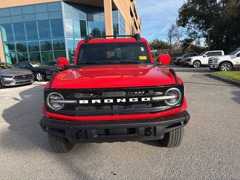 Used 2024 Ford Bronco Outer Banks image 10