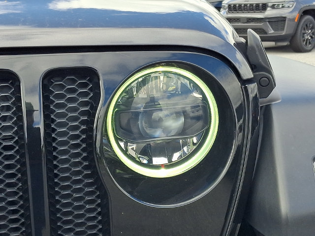 Used 2023 Jeep Wrangler Unlimited Sport AWD/4WD image 9