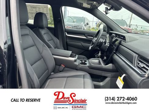 New 2026 GMC Terrain Elevation w/ Elevation Premium Package FWD image 24