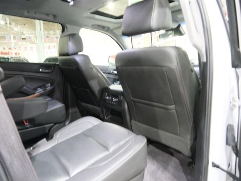 Used 2019 Chevrolet Tahoe Premier image 25