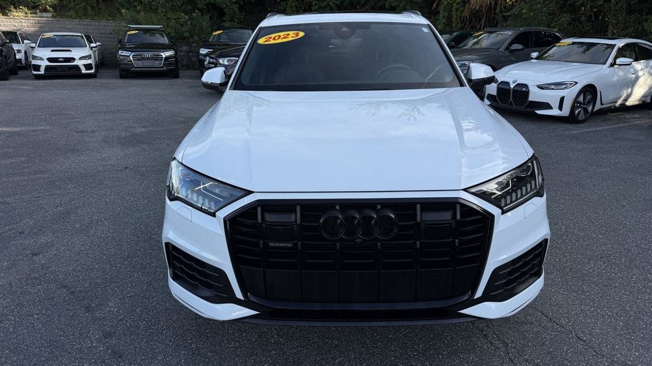 Used 2023 Audi Q7 2.0T Premium Plus w/ Premium Plus Package AWD/4WD image 24
