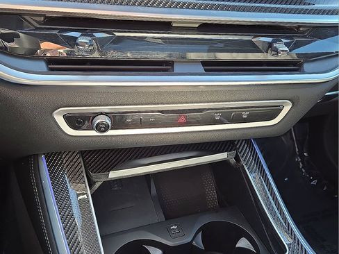 Used 2026 BMW X5 M60i image 28