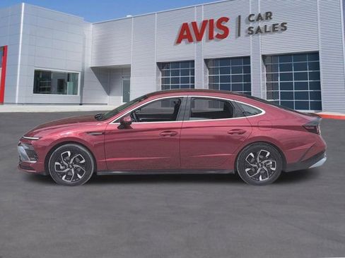 Used 2025 Hyundai Sonata SEL FWD image 10