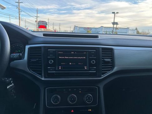 Used 2019 Volkswagen Atlas S image 19