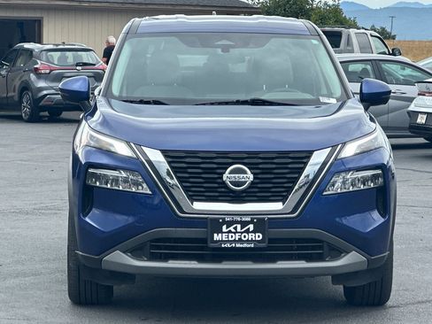 Used 2021 Nissan Rogue SV image 10