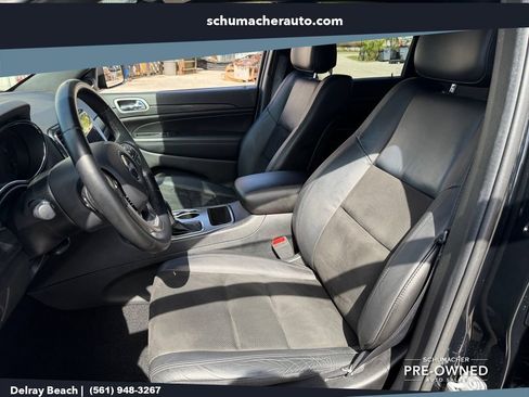 Used 2021 Jeep Grand Cherokee Laredo X RWD image 10