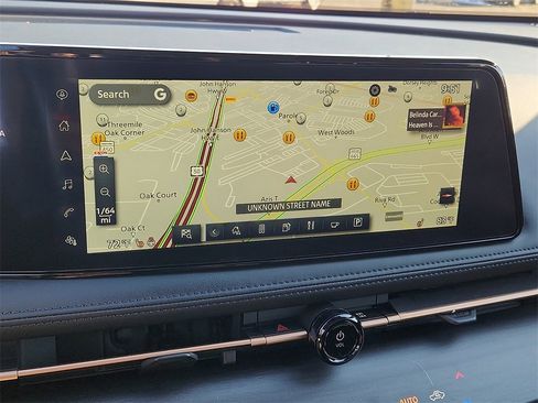 Used 2023 Nissan Ariya FWD image 17