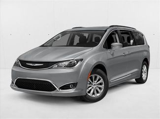 Used 2019 Chrysler Pacifica Touring-L video 1