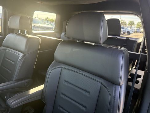 Used 2025 Hyundai Santa Fe Calligraphy image 30