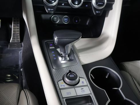 Used 2023 Genesis G70 3.3T w/ Sport Prestige Package image 48