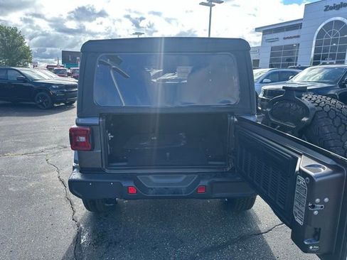 New 2025 Jeep Wrangler Sahara image 11