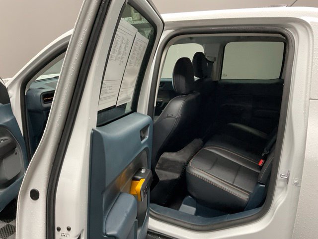 Used 2025 Ford Maverick Tremor AWD/4WD image 18