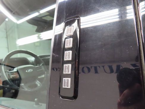 Used 2021 Ford F150 Lariat w/ Equipment Group 502A High image 58