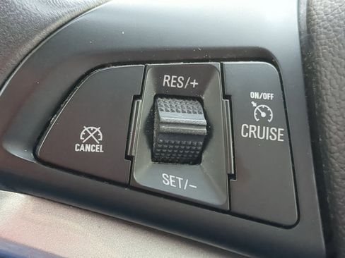 Used 2020 Chevrolet Trax LT w/ Driver Confidence Package image 13