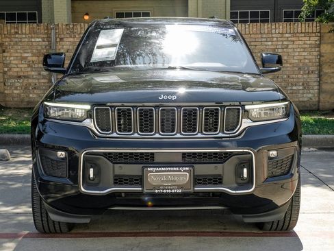 Used 2022 Jeep Grand Cherokee Overland image 11
