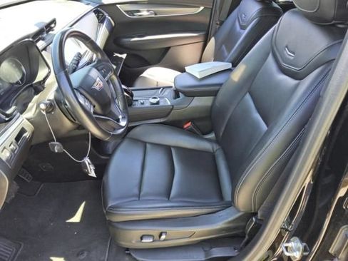 Used 2024 Cadillac XT6 Luxury FWD image 6