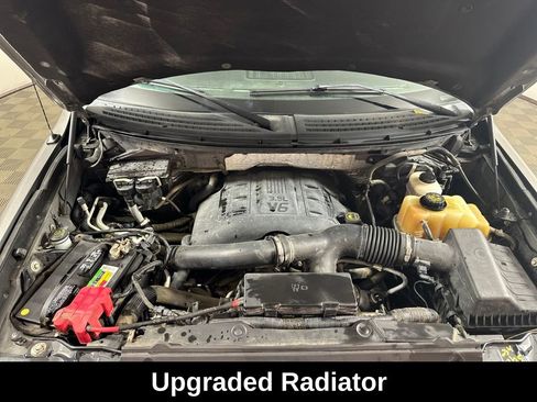 Used 2011 Ford F150 XLT w/ XLT Chrome Pkg image 13