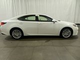 Used 2016 Lexus ES 350 w/ Navigation System Package image 3