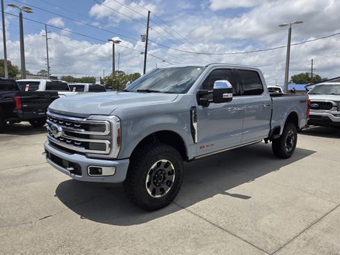 Used 2024 Ford F250 Platinum w/ Tremor Off-Road Package AWD/4WD image 3