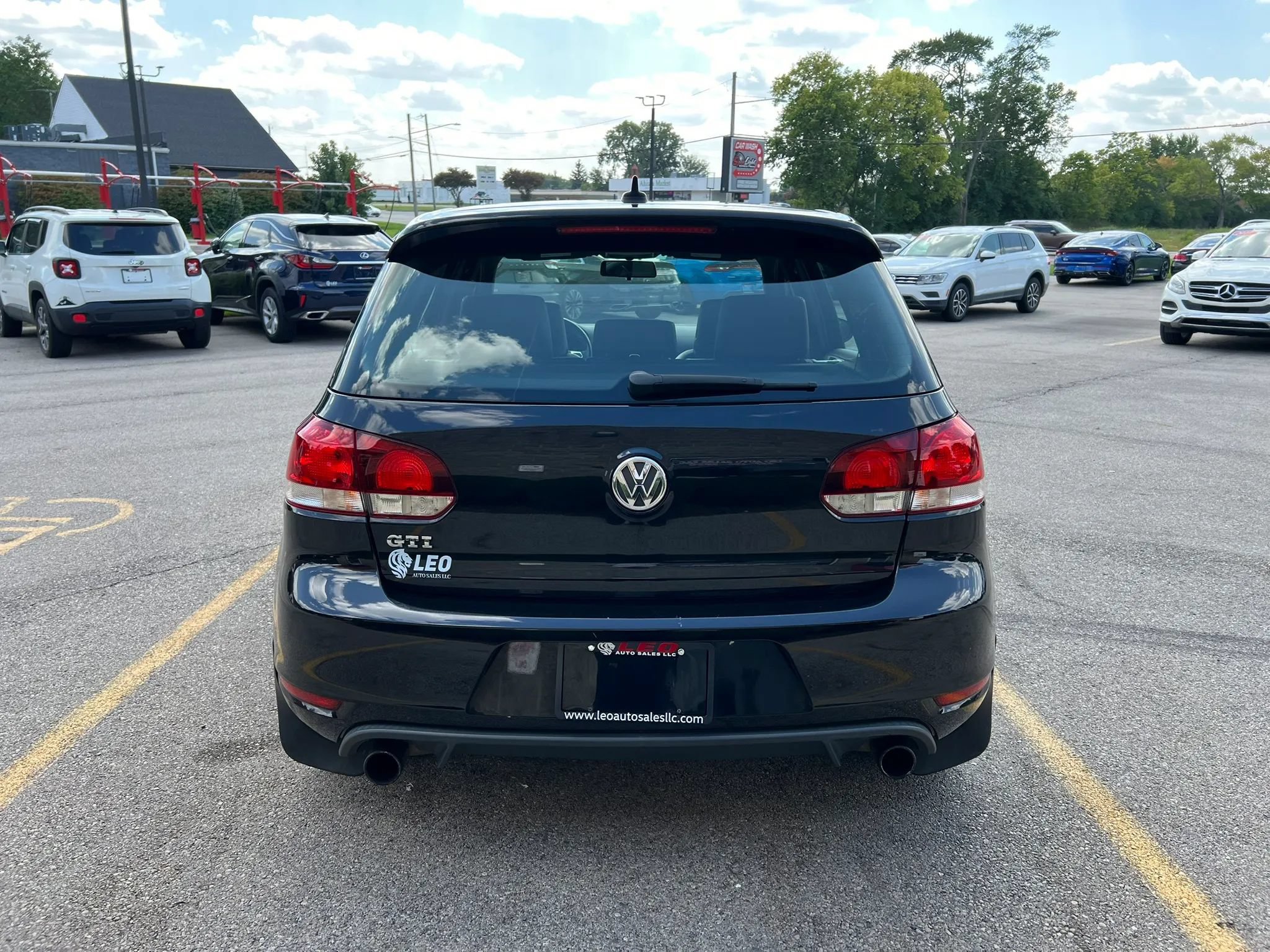 Used 2014 Volkswagen GTI Driver's Edition FWD image 6
