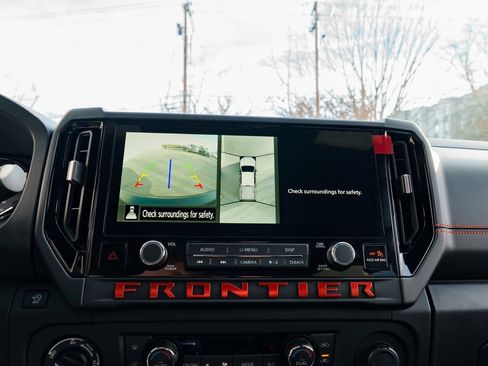 New 2026 Nissan Frontier PRO-4X w/ Pro-4x Convenience Package image 14