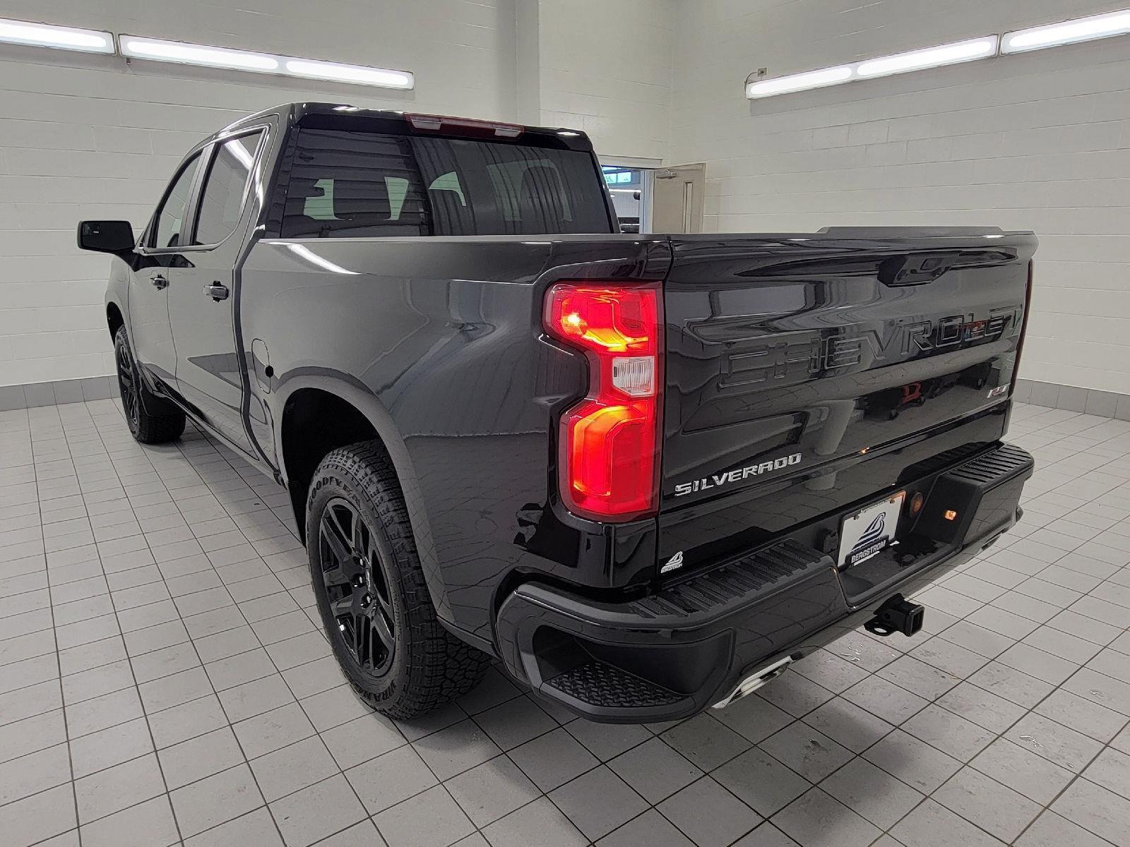 Used 2026 Chevrolet Silverado 1500 RST AWD/4WD image 21