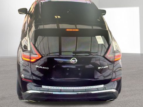 Used 2020 Nissan Murano SV w/ Premium Package AWD/4WD image 6