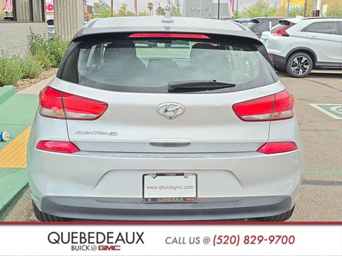 Used 2018 Hyundai Elantra GT FWD image 6