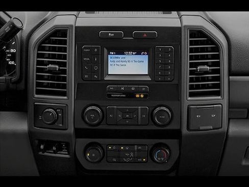 Used 2022 Ford F250 XL w/ STX Appearance Package AWD/4WD image 25
