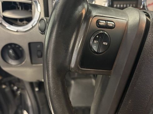 Used 2009 Ford F350 Lariat image 11