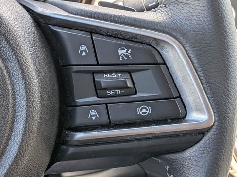 Certified 2025 Subaru Outback Premium AWD/4WD image 19